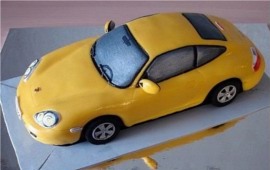 Торт в виде машины Фигурные торты